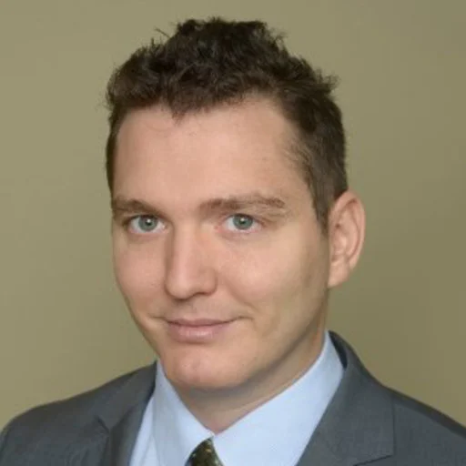 Dr. Norbert Tihanyi